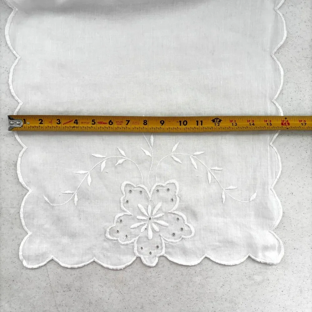 Vintage Linen Embroidered Dresser Scarf Table Runner Classic Victorian Floral